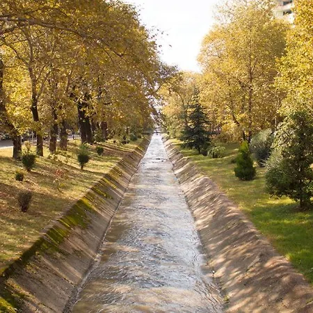 Center * Tirana